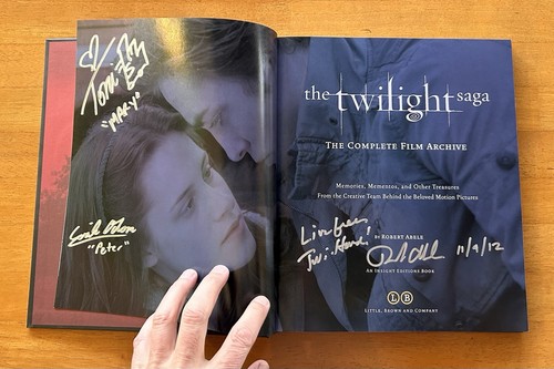 Signed complete twilight - *signed*,