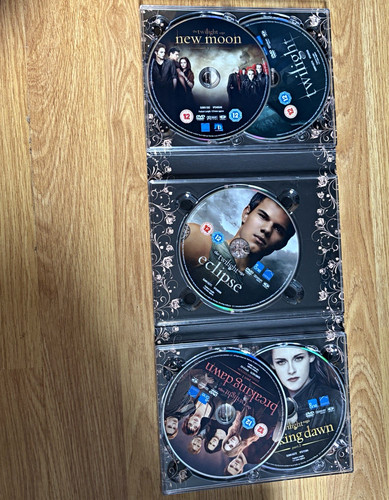 Twilight saga complete - twilight, 5